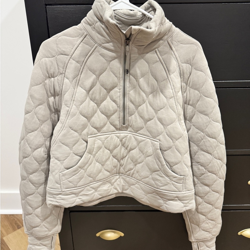 lululemon Beige Quilted Scuba